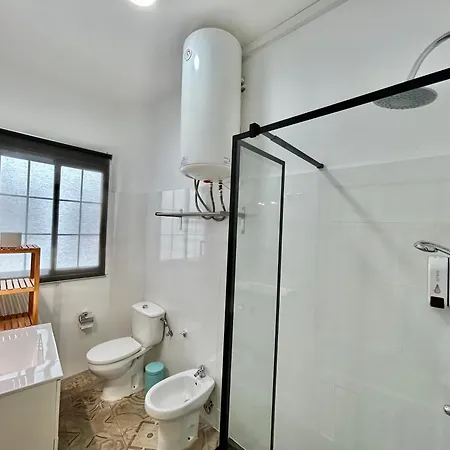 Acogedor 8pax 4bdr 2bth - Cozyhomesevilla1 شقة إشبيلية